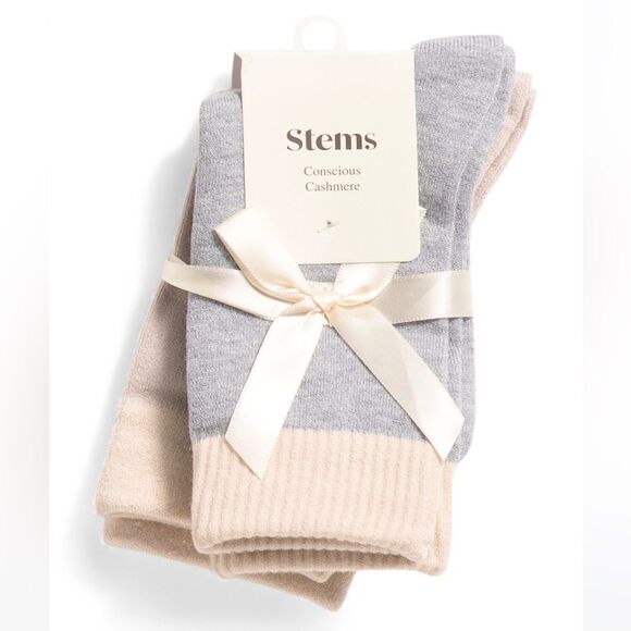 Stems 2 pk Grey Ivory Cashmere Wool Blend Stretch Knit Socks - Picture 1 of 5